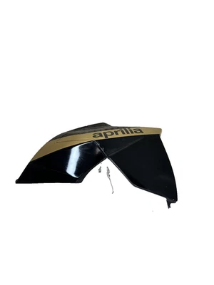 CARENA FIANCHETTO ANTERIORE DESTRO APRILIA DORSODURO 750 2007-2014 - Immagine 1 di 4