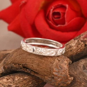 Sterling Silver 925 Sun Moon Stars Engraved Band Birthday Women Ring Jewelry - Picture 1 of 13