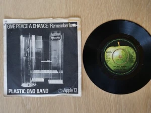 Plastic Ono Band (Lennon) – Give Peace A Chance / Remember Love - 7" Apple 13 - Picture 1 of 2