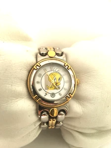 Tweety Bird Childrens Arabic Dial Date Quartz Bracelet Watch 14 cm wrist size. - Picture 1 of 10