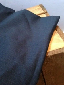 Italienische Wolle dunkelblau. Super 100's 1,25m x 1,50m Kat:102 - Bild 1 von 1