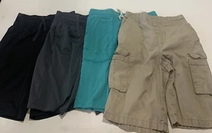 Boys Shorts Bundle Size M - Picture 1 of 16