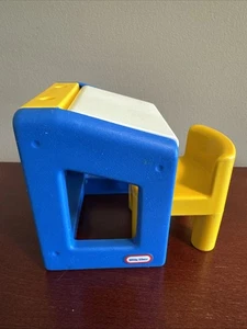 Vintage Little Tikes Dollhouse School Blue Desk & Yellow Chair Schoolhouse Art - Picture 1 of 13