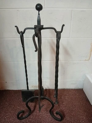 Juego de herramientas de chimenea de hierro trawd ---30 pulgadas de alto--juego de 4 piezas Foto 1 de 4