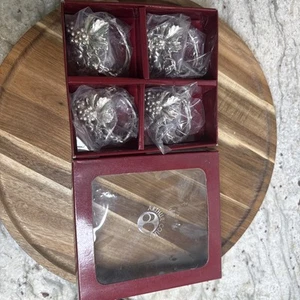 Arthur Court Classic Grape Design Napkin Rings Set Of 4 Boxed 9-134 New In Box - Picture 1 of 12