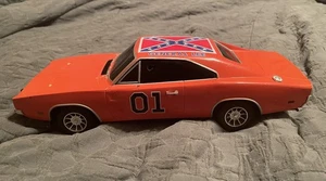 2005 Dukes of Hazzard General Lee RC Car 1/18 Malibu No Remote Untested As Is - Picture 1 of 9