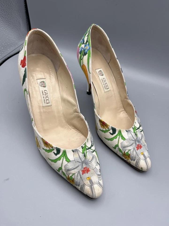 Vintage 80s Gucci Flora High Heel Pumps Floral Italian Leather Dress Shoes 37 - Image 1 of 4