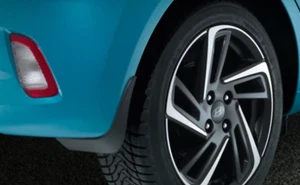 New Genuine Hyundai i10 2020-On Rear Mud Flaps Splash Guards K7460ADU20 - Picture 1 of 2