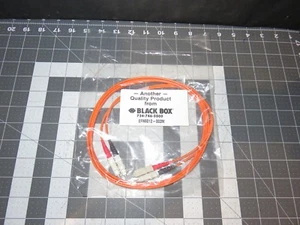 CABLE DE FIBRA ÓPTICA DÚPLEX CAJA NEGRA EFN6012-002M 50 MICRAS 2 metros SC-SC - Imagen 1 de 3