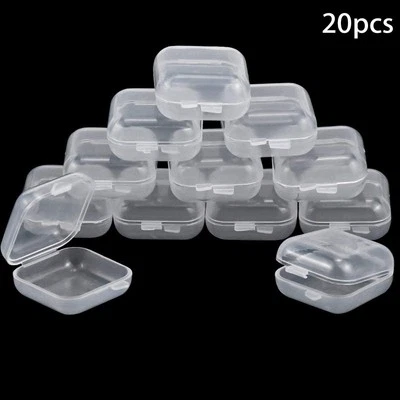 20 x Mini Plastica Trasparente Piccolo Scatole Gancio Gioie Tappi Storage Square - Immagine 1 di 4