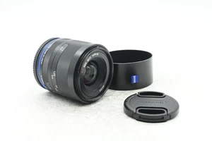 Zeiss Loxia 35mm f2 Biogon T* Lens Sony E #738 - Picture 1 of 7