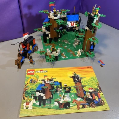 LEGO Castle: Dark Forest Fortress (6079) 100% Complete w/ Instructions 1996 - Image 1 of 4