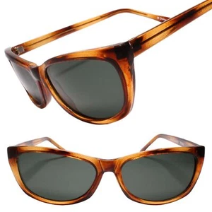 Early Y2K Vibe Pin-Up Style True Vintage Subtle Cat Eye Brown & Black Sunglasses - Picture 1 of 3