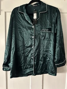 Satin Pajamas | Long Sleeve Button Down Set in Green Large - Picture 1 of 3