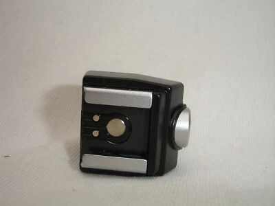 Minolta OS-1000 TTL Multi Flash Adapter for Analogue SLR Camera - Image 1 of 4