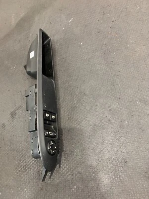 Interruptor de control de la ventana delantera del lado del conductor Citroen DS3 2011 98012508XT #2 Foto 1 de 4