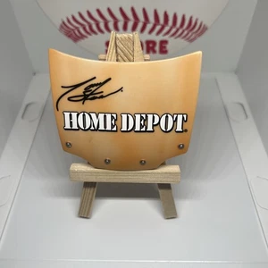 #20 Tony Stewart Home Depot JGR NASCAR Authentics Kunststoff Haubenmagnet (3"x2") - Bild 1 von 2