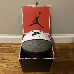 Nike Air Jordan Premium Basketball Ball Cement Box Set Size 7 Size 29.5 New - Picture 1 of 7