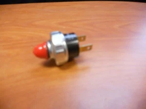 Four Seasons 35758 Low Pressure Cut-Out Switch - Picture 1 of 3