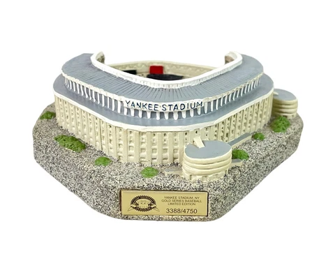 Vintage 1998 Yankee Stadium Replica NY Gold Series Baseball Limited Edition Cover