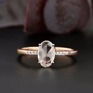Anillo de moissanita ovalado corte rosa y corte redondo 0,62 TDW piedra oro rosa 10 K - Imagen 1 de 5