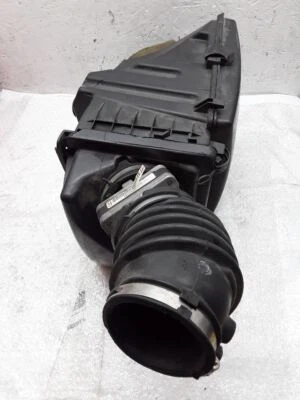 CAJA FILTRO DE AIRE CON MANGUERA DE ADMISIÓN Y MEDIDOR DE FLUJO DE AIRE 1999 CHEVROLET VENTURE R-99P Foto 1 de 4