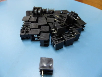 RDI  3PCV-02-006 Qty of 39 per Lot HDR 2POS TERM BLOCK .250 3PCV02 - Image 1 of 4