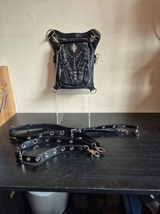Scarleton Nietentasche für Damen, veganes Leder Punk Rock Nietentasche, (G4) - Bild 1 von 14