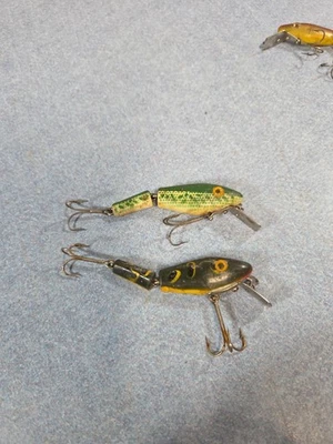 2 L & S Bass-Masters Model 15 Frog Spot & Minnow Finishes 3 1/4"  - Image 1 of 4