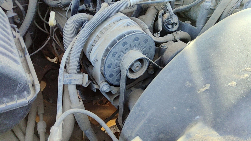 1999 Gmc Yukon Mount Bracket Set For Alternator Oem 5.7l - Image 1 of 4