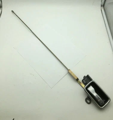 Manija interior de la puerta del lado trasero del conductor Mercedes Benz 240D 1974 diésel OEM usada Foto 1 de 4