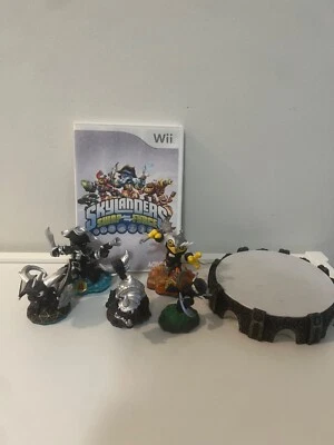 Skylanders Swap Force Dark Edition Wii + Portal - Image 1 of 3