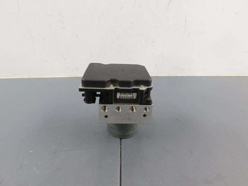 Módulo de bomba de freno ABS 2006 05 06 Pontiac GTO #1033 G6 Foto 1 de 4