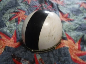 Vintage motorcycle helmet. - Picture 1 of 12