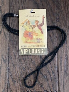 The Adventures Of Kesha and Macklemore 2018 VIP Lounge Schlüsselband - Bild 1 von 4