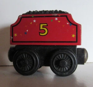 Celebration James Tender Thomas The Train Tank Engine Wooden Railway Friends - Picture 1 of 5