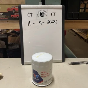 Valvoline Engine Oil Filter V0-33 - Picture 1 of 1