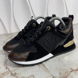 PVP $1180 Zapatilla Louis Vuitton Run Away Logo LV Monograma 6 EE. UU. o 36 EUR 1A3CW4 - Imagen 1 de 11