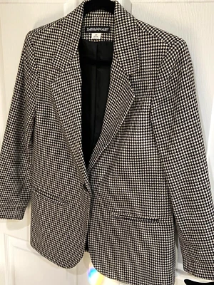 Savannah Blazer Women's Size 4 PETITE~ HOUNDSTOOTH~WOOL BLEND~ Business~XLNT - Image 1 of 4
