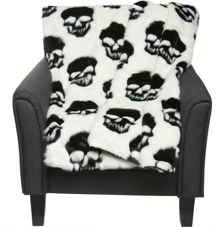 Manta Cynthia Rowley Halloween Calaveras Piel Sintética Negra Blanca Espeluznante Elegante Foto 1 de 4