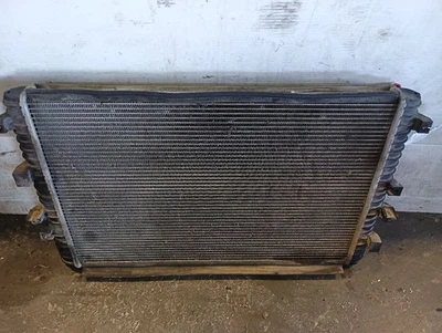 Radiador para Land Rover Discovery 1999-2004 sin inyección de aire secundaria 12158955 Foto 1 de 4