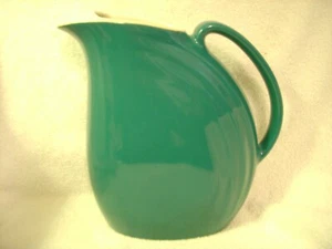 Brocca acqua HALL CERAMICA VERDE ACQUA CON LABBRO GHIACCIO - Foto 1 di 4