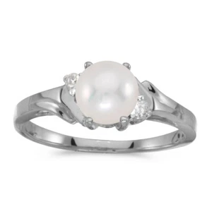 14k White Gold Freshwater Cultured Pearl And Diamond Ring (Size 7.5) - Picture 1 of 2
