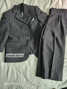 Boys Suit (Youth Size 4) - Picture 1 of 1