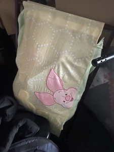 Winnie The Pooh laundry basket - Picture 1 of 1