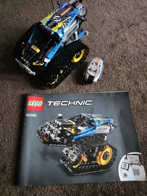 LEGO TECHNIC: Remote-Controlled Stunt Racer (42095) With Instructions - Image 1 of 4