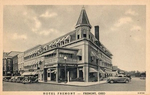 Hotel Fremont & Old Cars en Fremont OH 1946 - Imagen 1 de 1