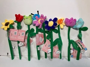 Plush flowers, you pick Pink, blue, yellow, Frogs and Butterflys too! - Picture 1 of 13