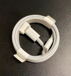 100% ORIGINAL. NEW!! Apple USB Lightning to USB-C Charger - 3.2 ft.  Original - Picture 1 of 3