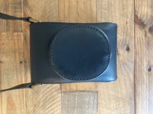 Oberwerth Crossbody Camera Holster - for Leica M & Q Cameras - EXC ++++ - Picture 1 of 7
